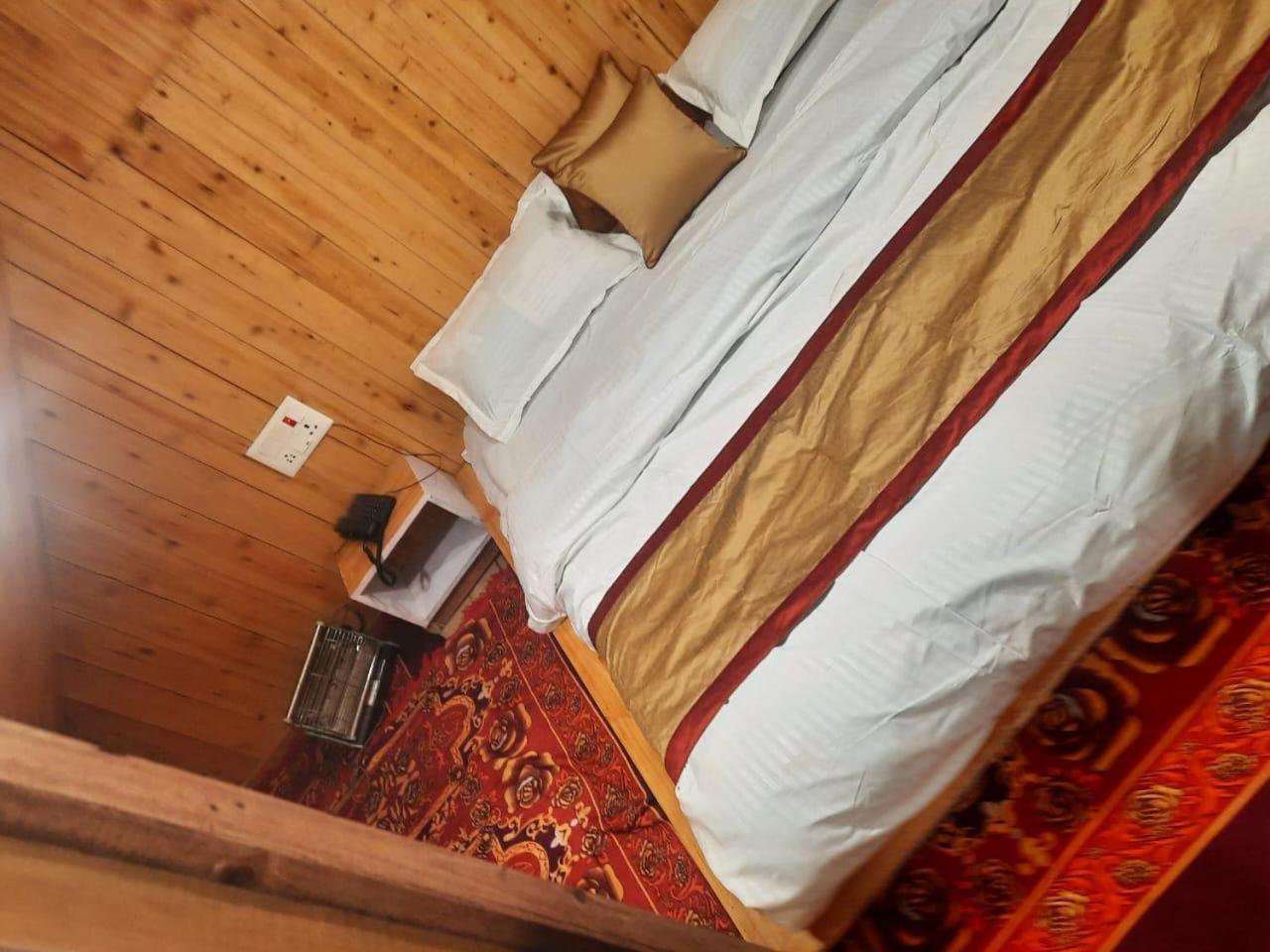 Matri Pitri Cottage Matiana エクステリア 写真