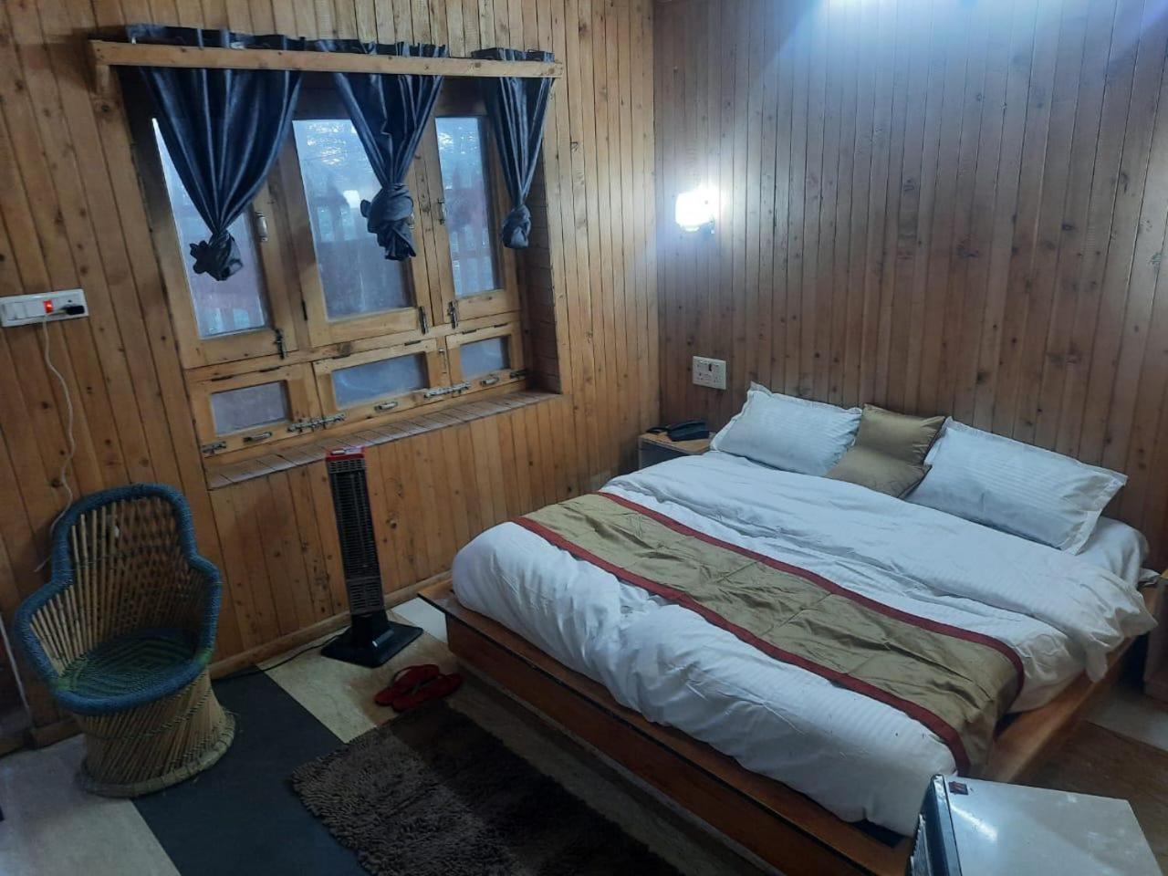 Matri Pitri Cottage Matiana エクステリア 写真