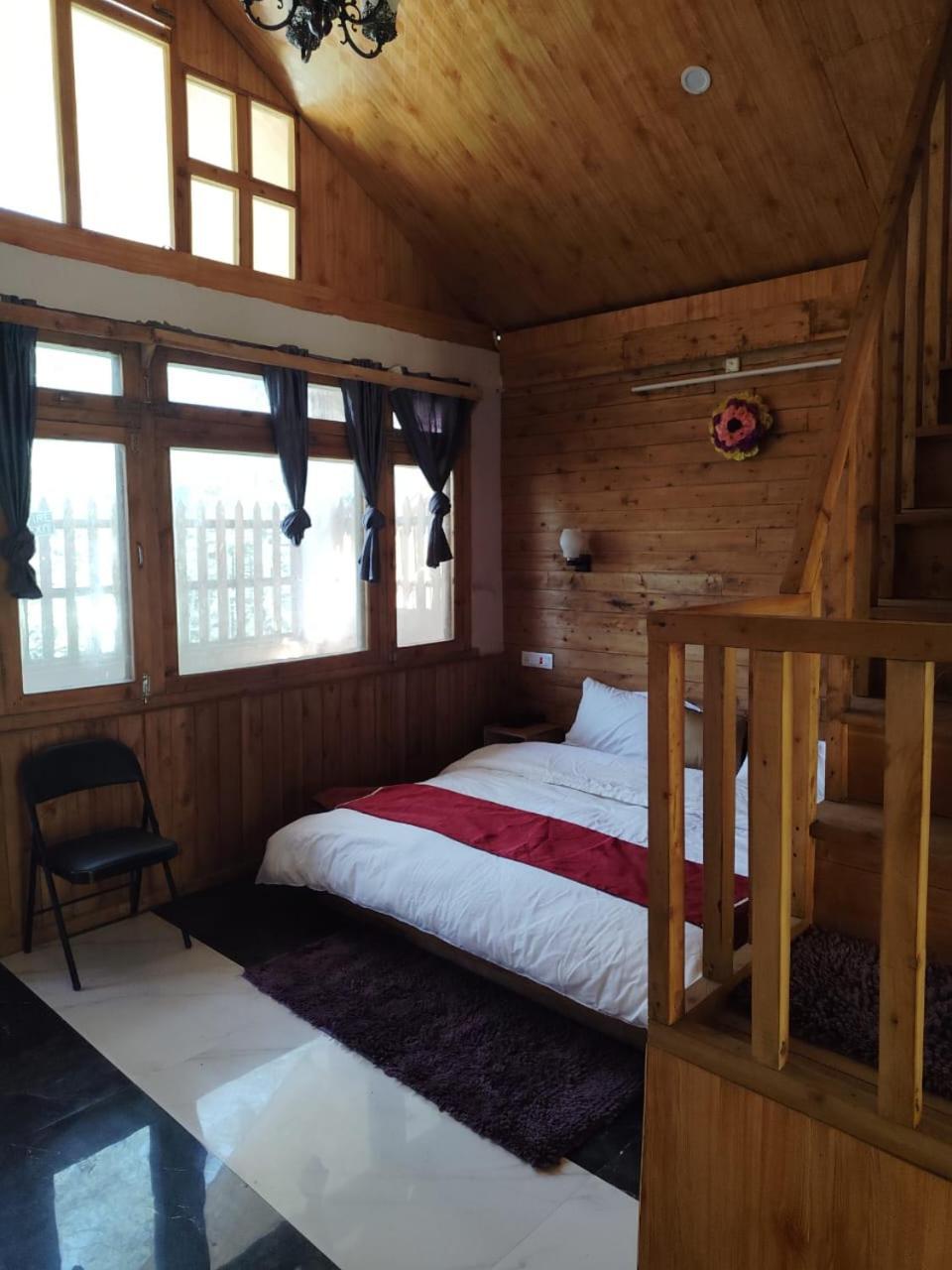 Matri Pitri Cottage Matiana エクステリア 写真