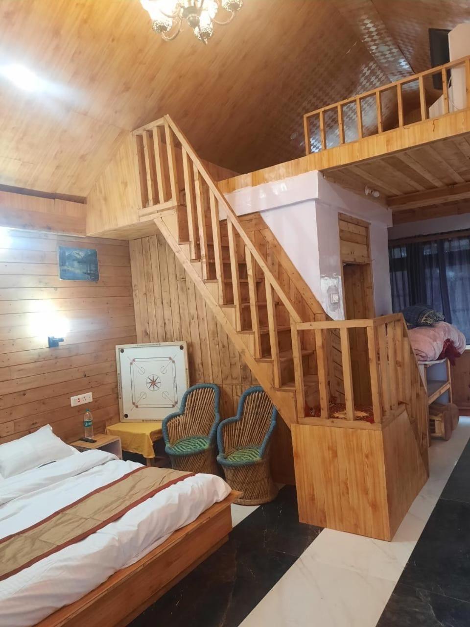 Matri Pitri Cottage Matiana エクステリア 写真