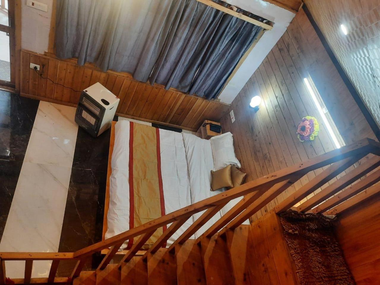 Matri Pitri Cottage Matiana エクステリア 写真